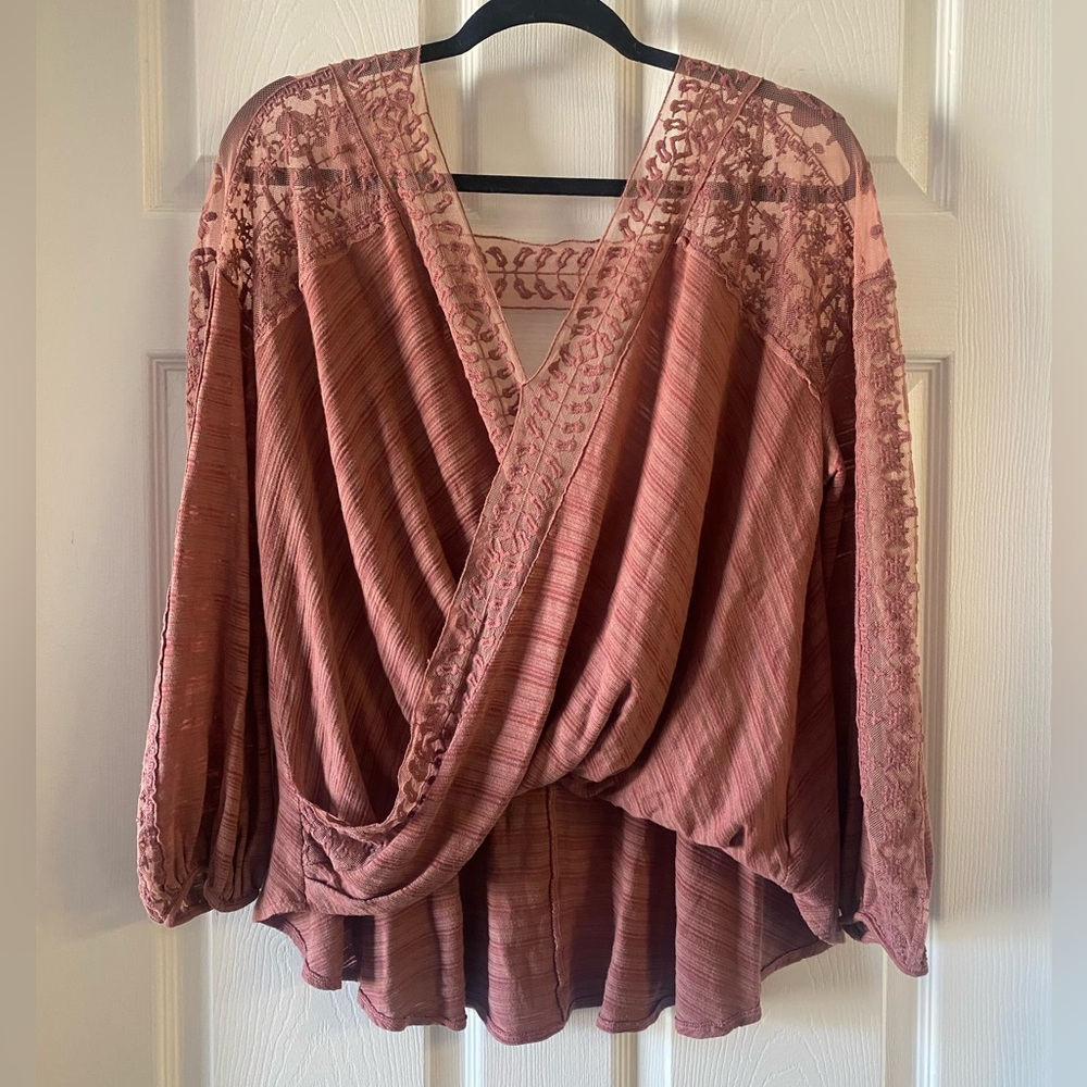 Free People Long Sleeve Top | Size: M